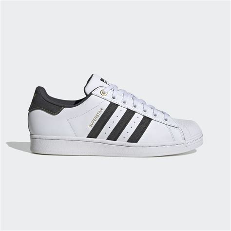 pijn enkels adidas superstar|How the Adidas Superstar Shoes Became an Icon .